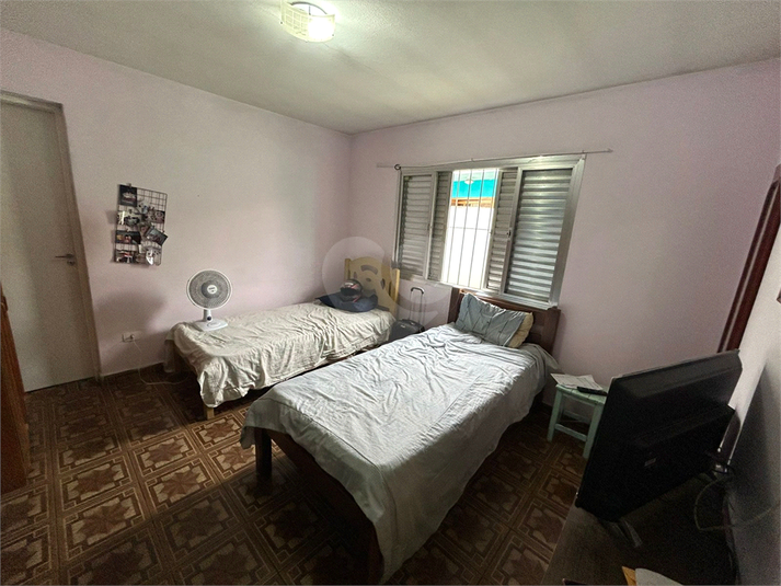 Foto REO1096636