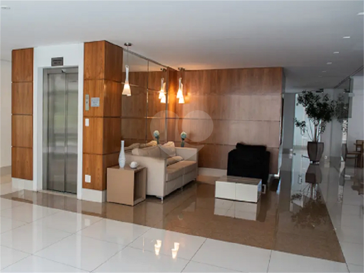 Foto REO1096642