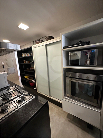 Foto REO1096648