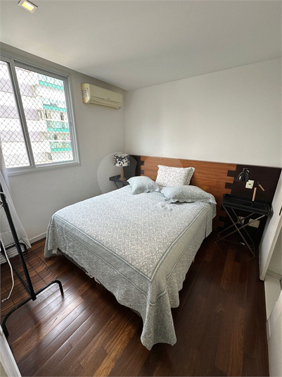 Foto REO1096648