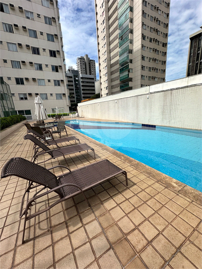 Foto REO1096648
