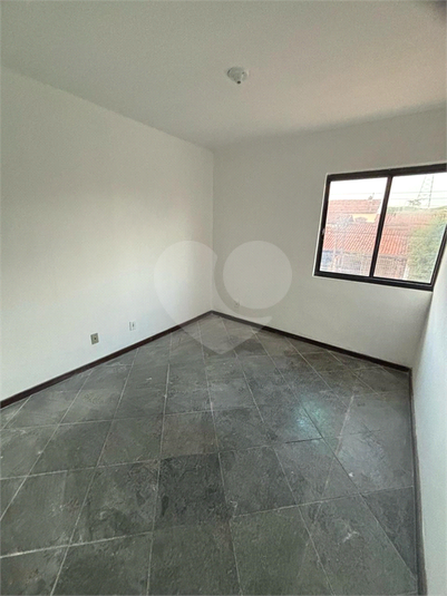 Foto REO1096658