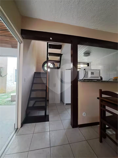 Foto REO1096660