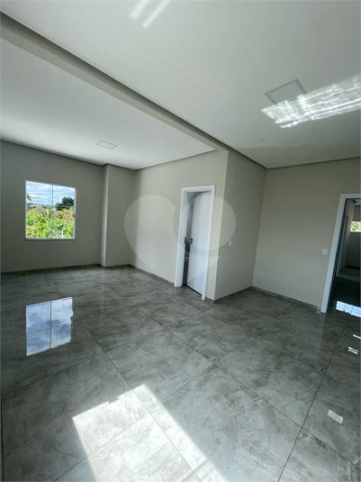 Foto REO1096661