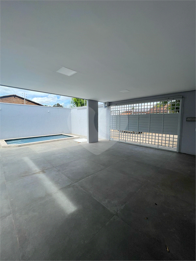 Foto REO1096661