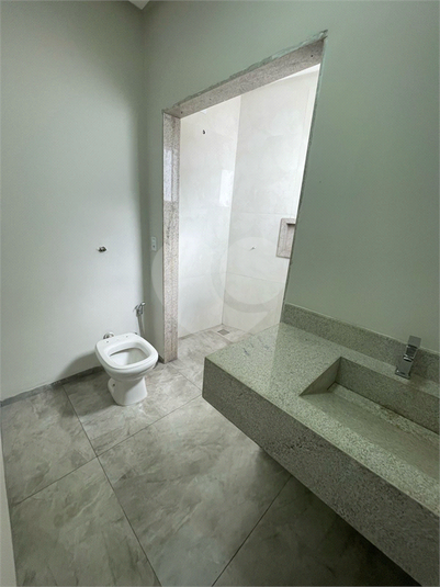 Foto REO1096661