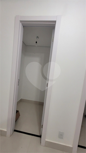 Foto REO1096674