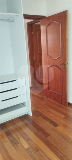 Foto REO1096676