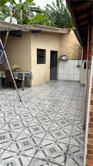 Foto REO1096682