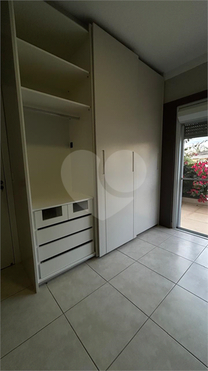 Foto REO1096683