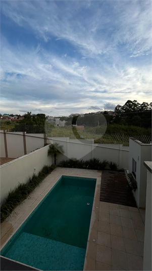 Foto REO1096683