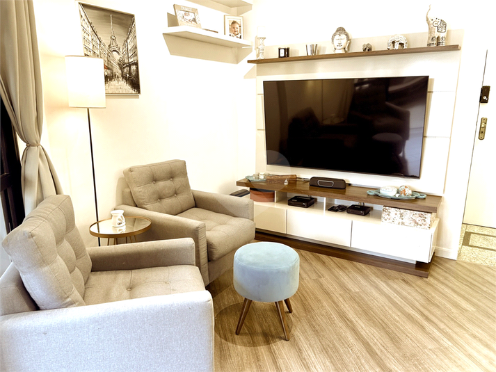 Foto REO1096686