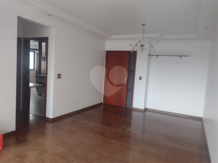 Foto REO1096689