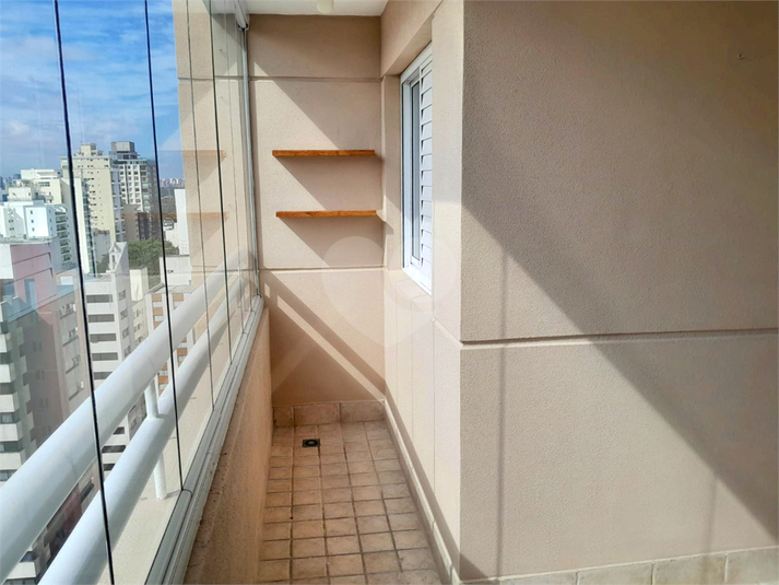 Foto REO1096695
