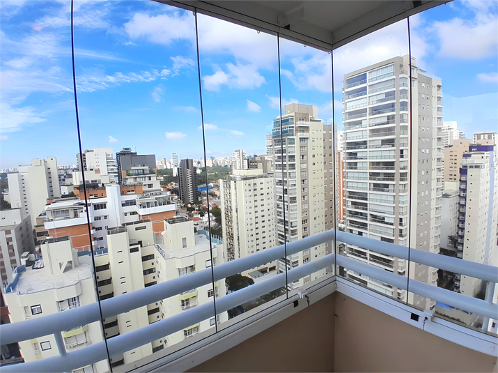 Foto REO1096695
