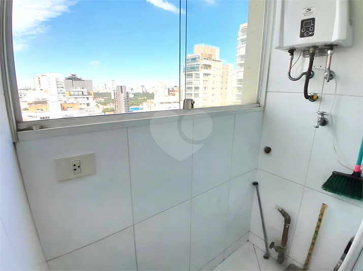 Foto REO1096695