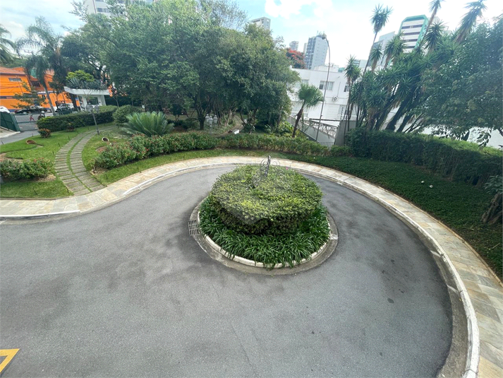 Foto REO1096697