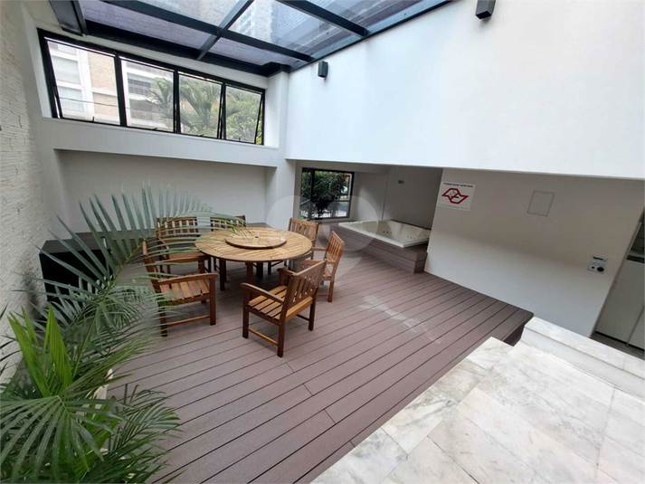 Foto REO1096701