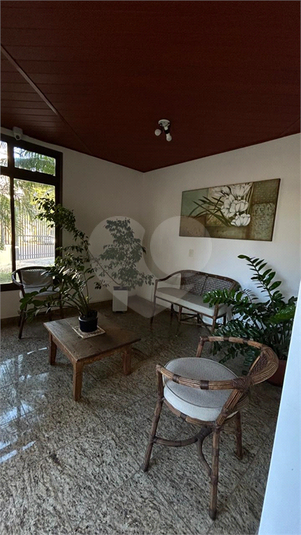 Foto REO1096717