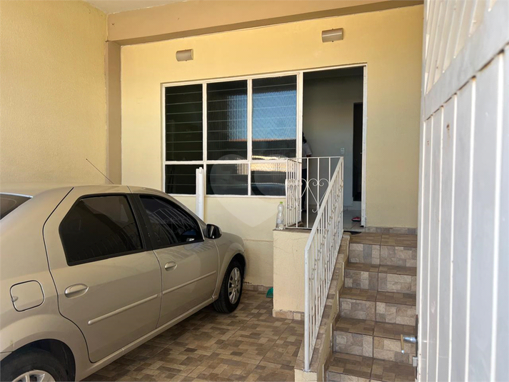 Foto REO1096719
