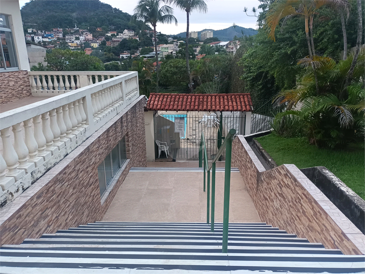 Foto REO1096724