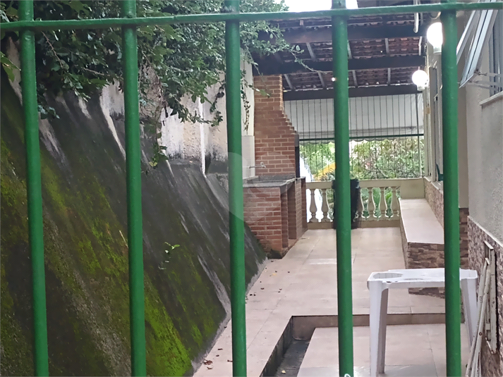 Foto REO1096724