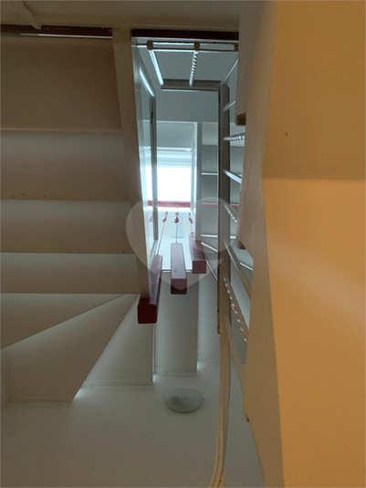 Foto REO1096726