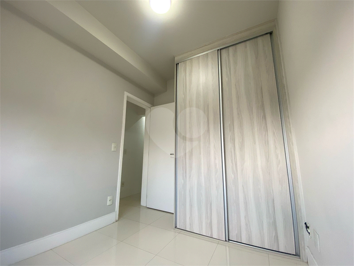 Foto REO1096735