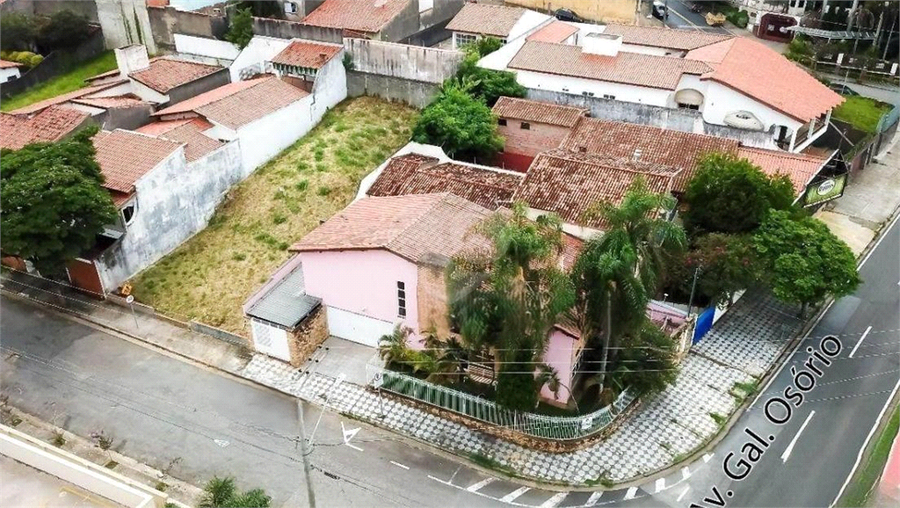 Foto REO1096738