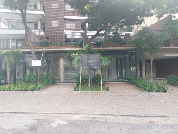 Foto REO1096744