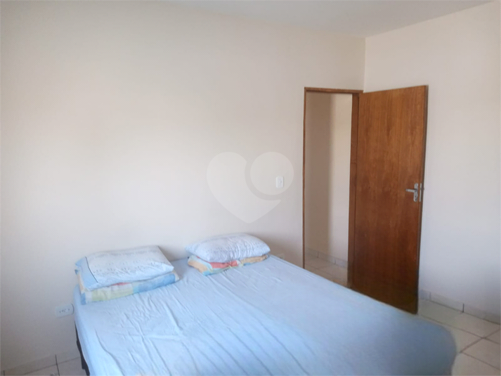 Foto REO1096756