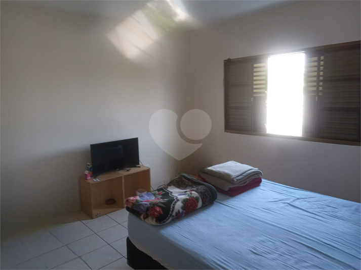 Foto REO1096756