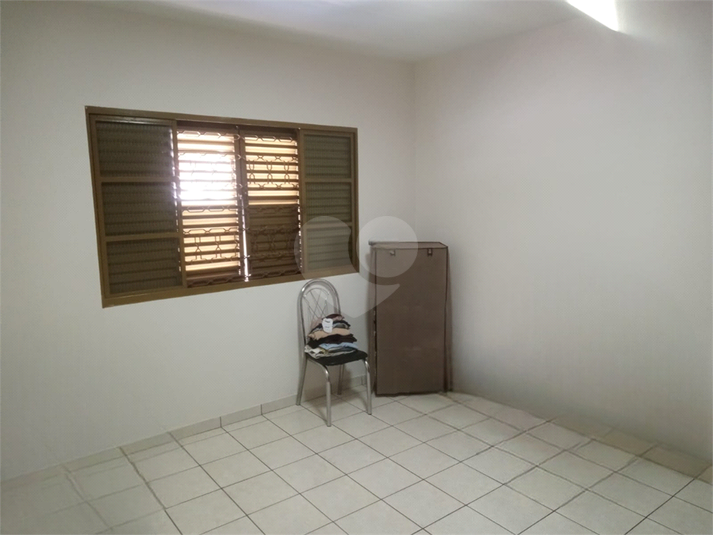 Foto REO1096756