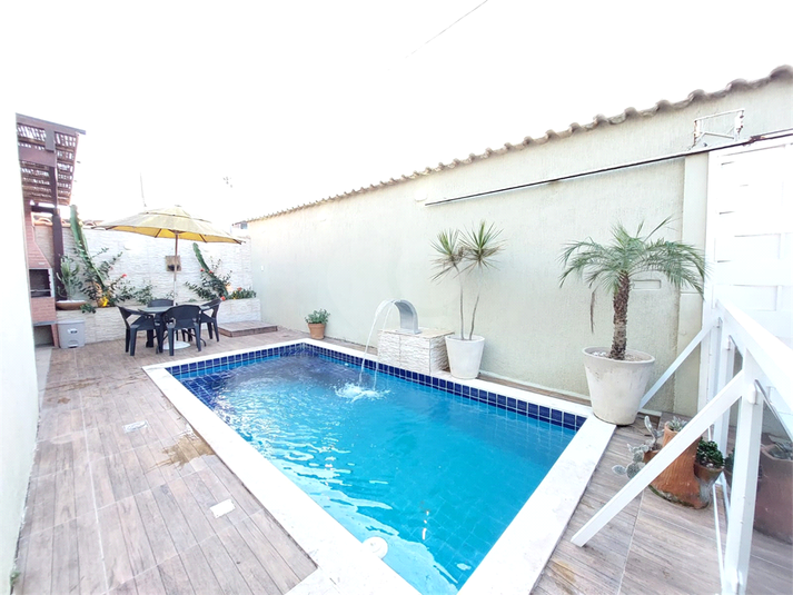 Foto REO1096766