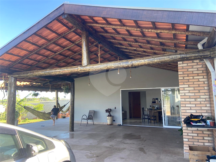 Foto REO1096767