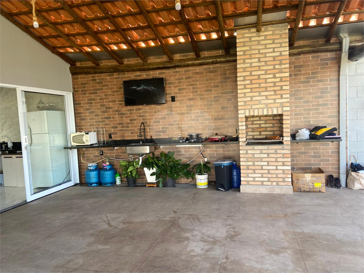 Foto REO1096767