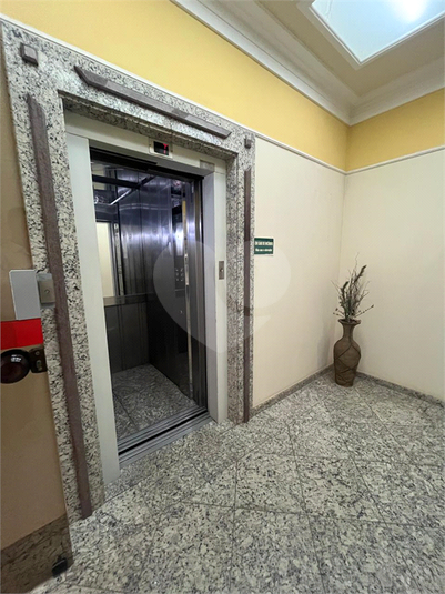 Foto REO1096773
