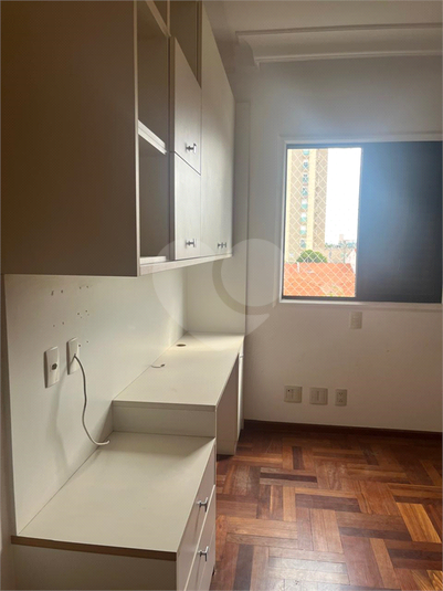 Foto REO1096773