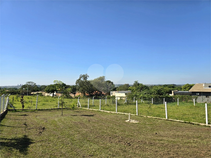 Foto REO1096775