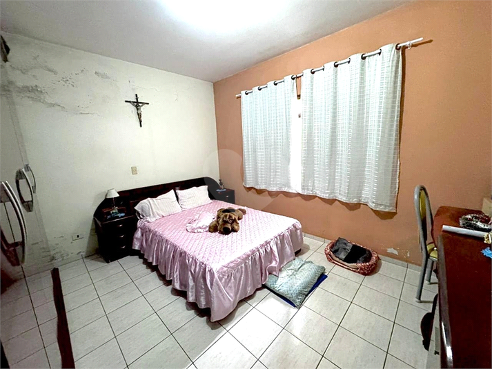 Foto REO1096799