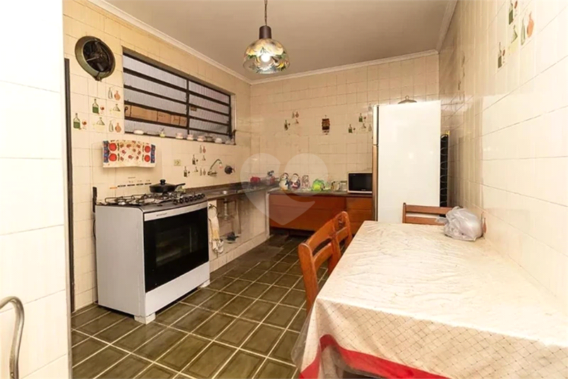 Foto REO1096800