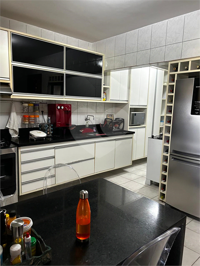 Foto REO1096816