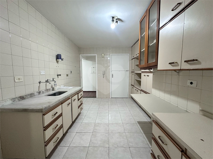 Foto REO1096820