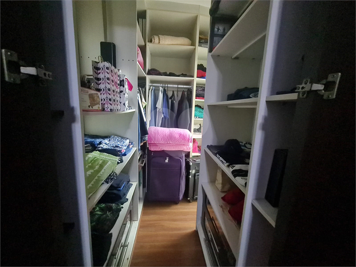 Foto REO1096823