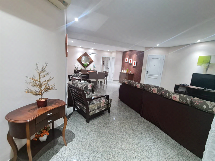 Foto REO1096823