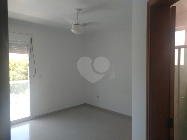Foto REO1096824