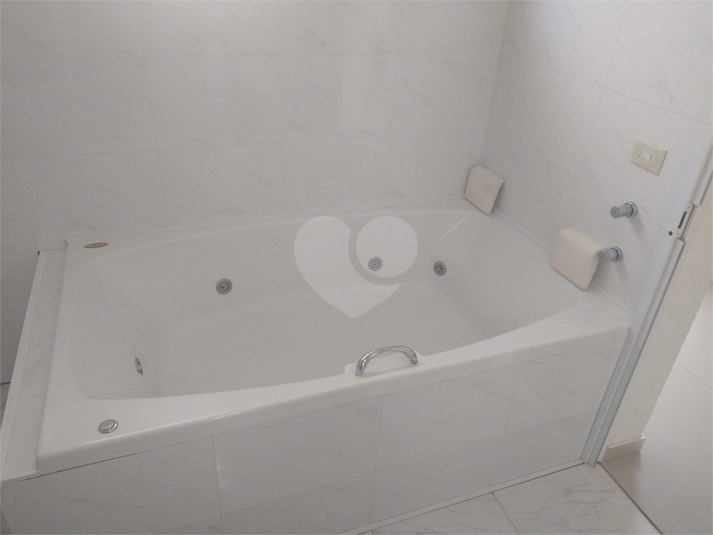 Foto REO1096824