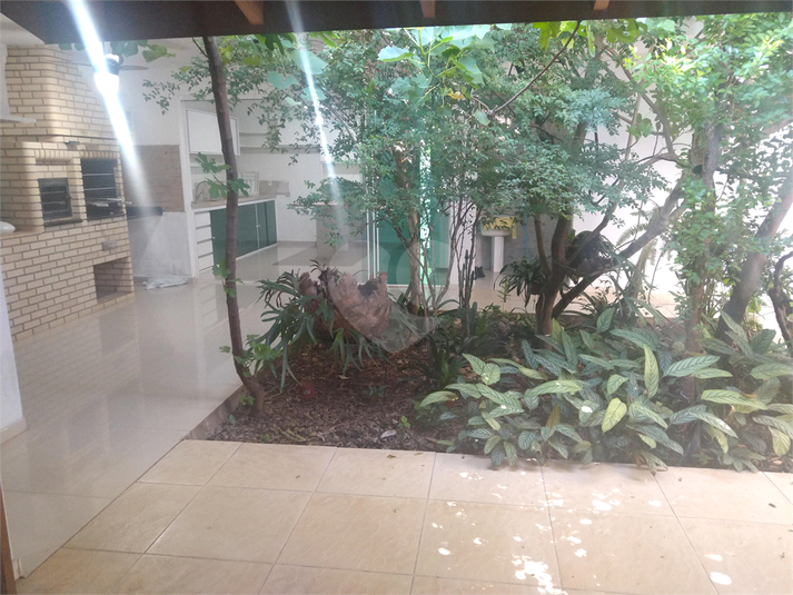 Foto REO1096824
