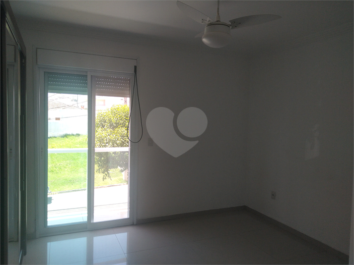 Foto REO1096824