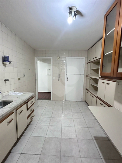 Foto REO1096827
